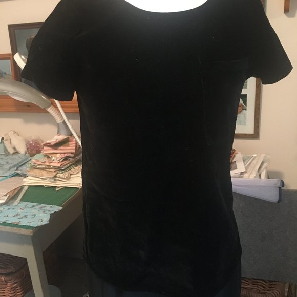 VELVET TOP - Picture 1 of 3